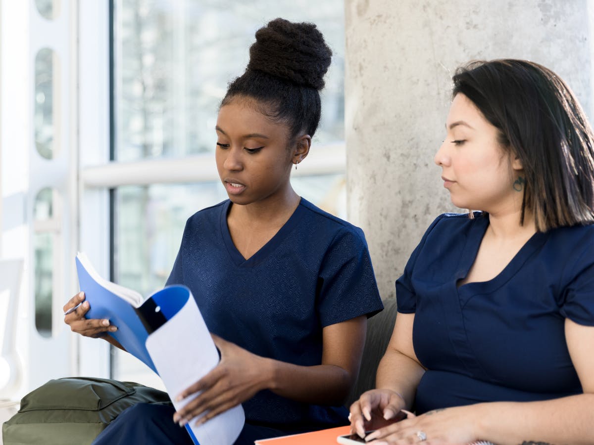 Nursing students active learning in nursing school