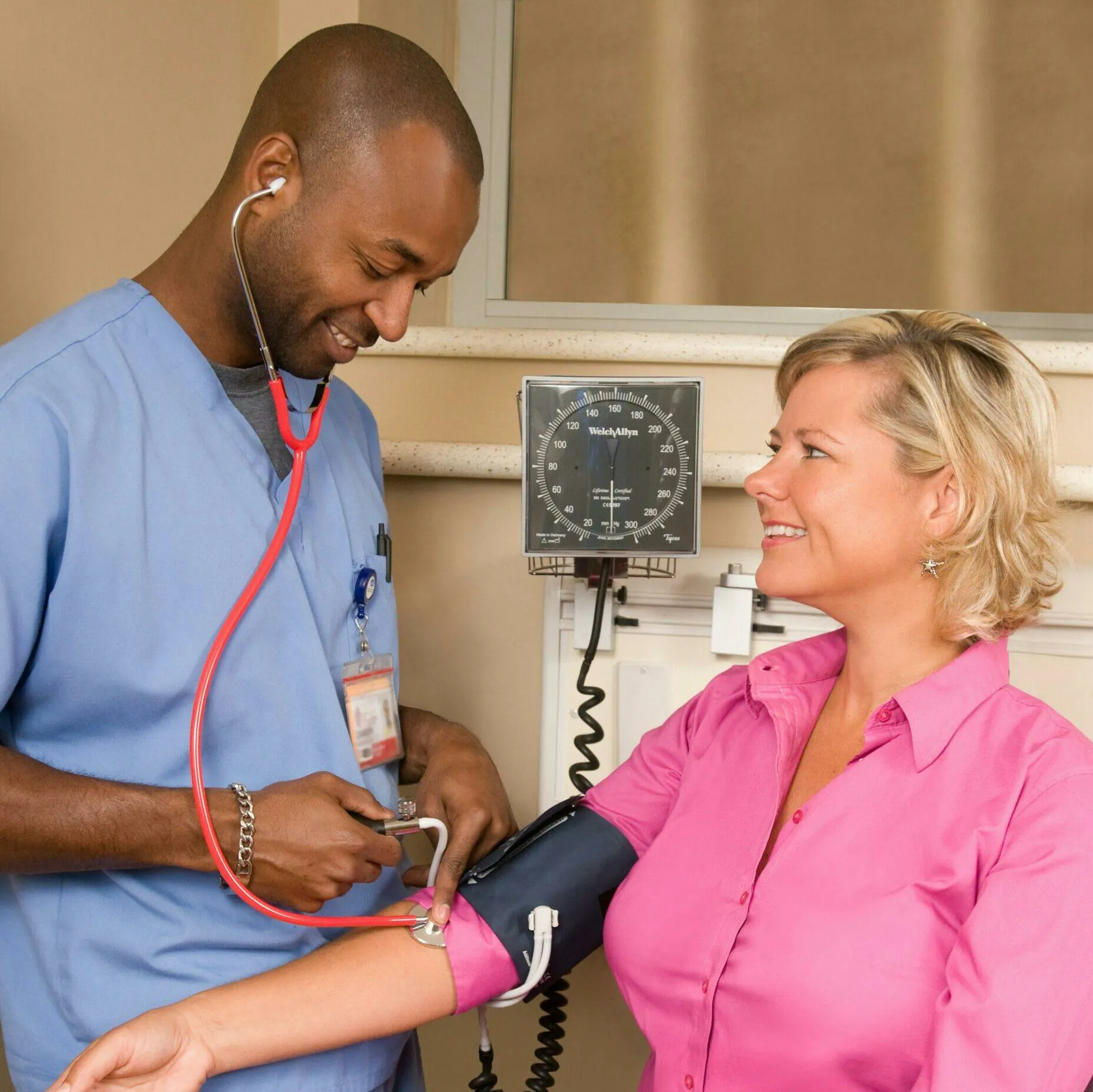 FNP scope of practice includes routine assessments such as blood pressure checks for older adult patients